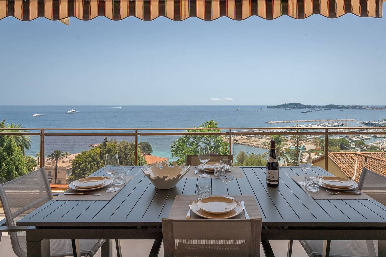 Appartement entier, Pernias in Beaulieu-sur-Mer, Côte méditerranéenne (France)