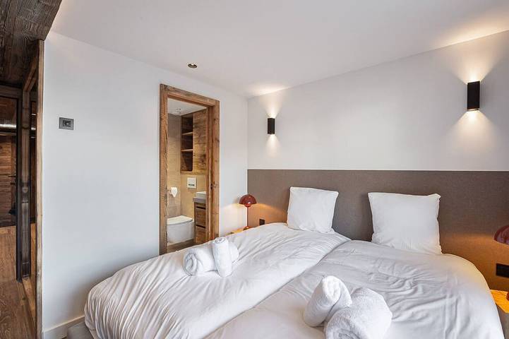 Ganze Wohnung, Ski-in/Ski-out Apartment mit Parkplatz in Courchevel in Saint-Bon-Tarentaise, Courchevel