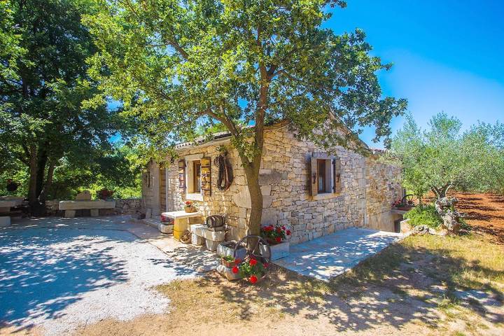 Ferienhaus für 2 Personen, mit Balkon/Terrasse, mit Haustier in Nova Vas - 2