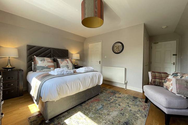 Luxury 6 bed home with hot tub in Argyll & Bute