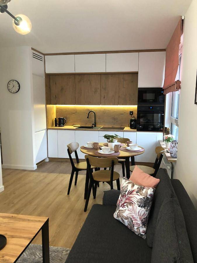 Apartament wakacyjny dla 6 osób, z balkon i widok w Nowy Dwór Mazowiecki