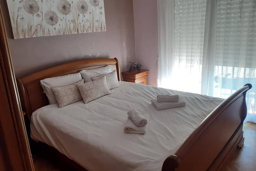 Beautiful Breton house with swimming pool  in Pluvigner, Region de Lorient