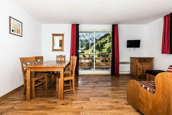 Hôtel pour 6 personnes, avec sauna ainsi que piscine et balcon
