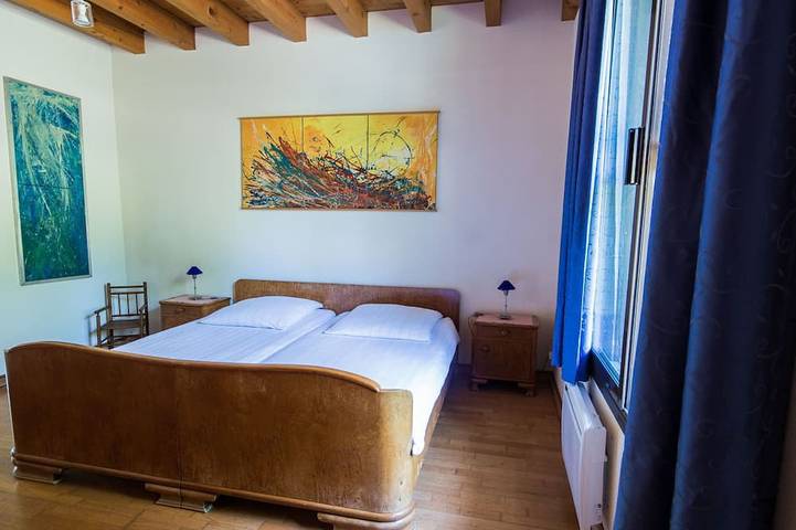 Location de vacances pour 8 personnes, avec jardin et piscine, animaux acceptés à La Chapelle-Saint-Sauveur - 3