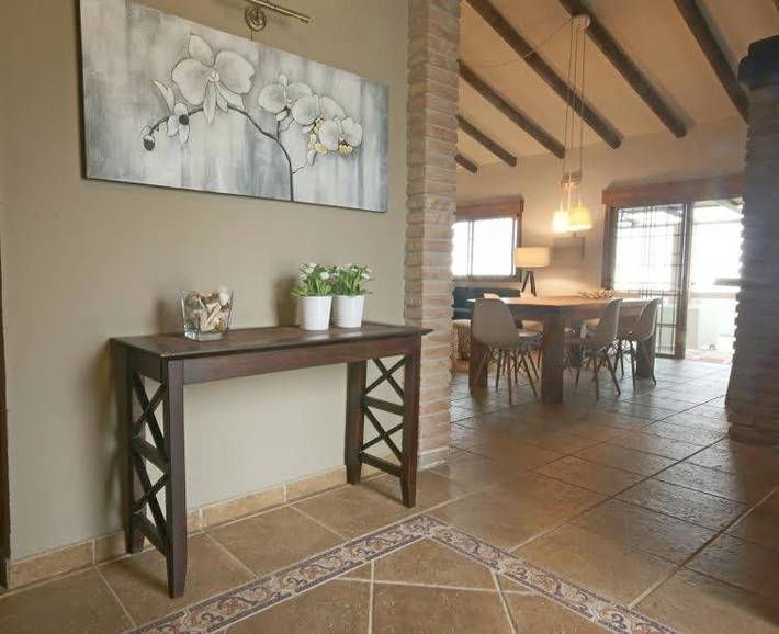 Chalet para 6 personas, con vistas además de piscina y jardín en Axarquía - 3