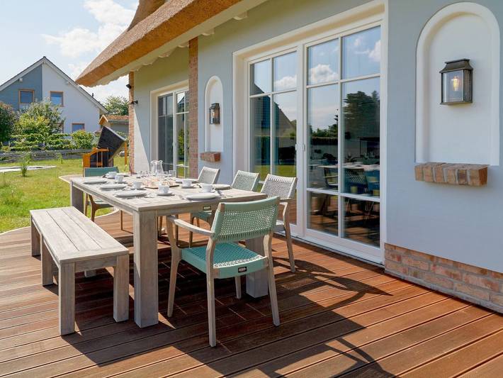 Ferienhaus für 8 Personen, mit Sauna und Ausblick sowie Terrasse und Garten, kinderfreundlich in Middelhagen - 3