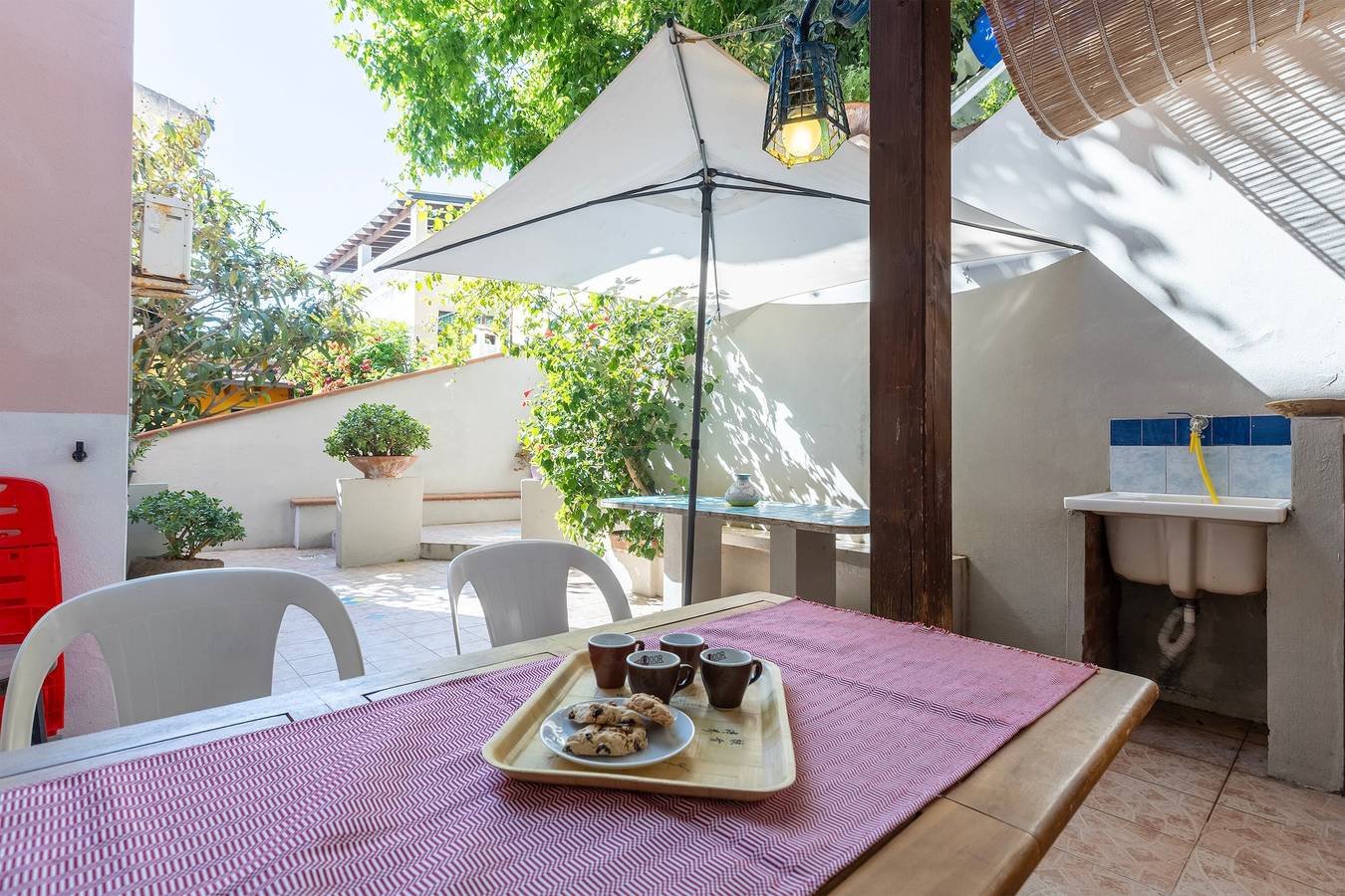 Casa Vacanze 'Da Minnanna' con Giardino Privato, Wi-Fi e Aria Condizionata in Badesi, Olbia-Tempio