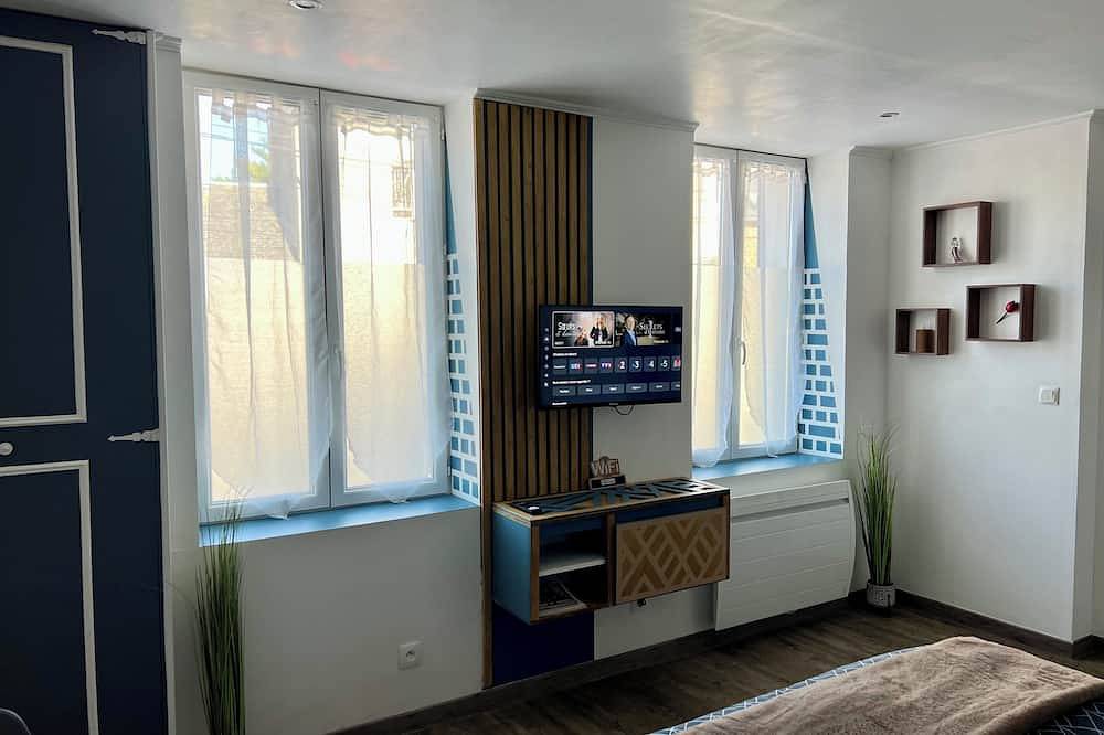 Apartamento entero, Styl'studio in Troissereux, Río Oise