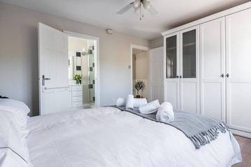 Holiday Home for 8 People in Padstow, Cornwall, Photo 3