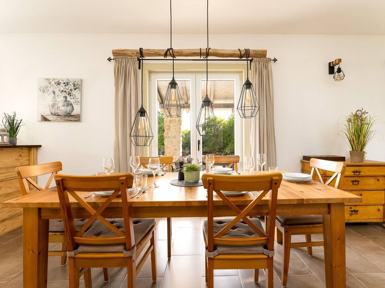 Eine luxuriöse Villa "Maslina" mit Pool und Grill in Garica, Krk