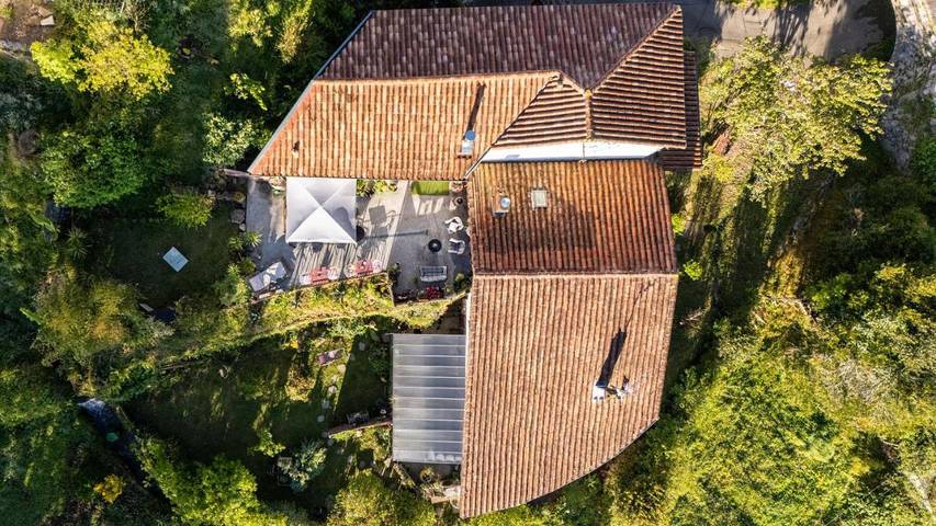 Maison d’hôte pour 2 personnes, avec Terrasse ainsi que Jardin et Vue