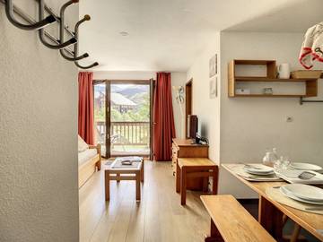 Chalet pour 6 Personnes dans Les Menuires, Saint-Martin-de-Belleville, Photo 2
