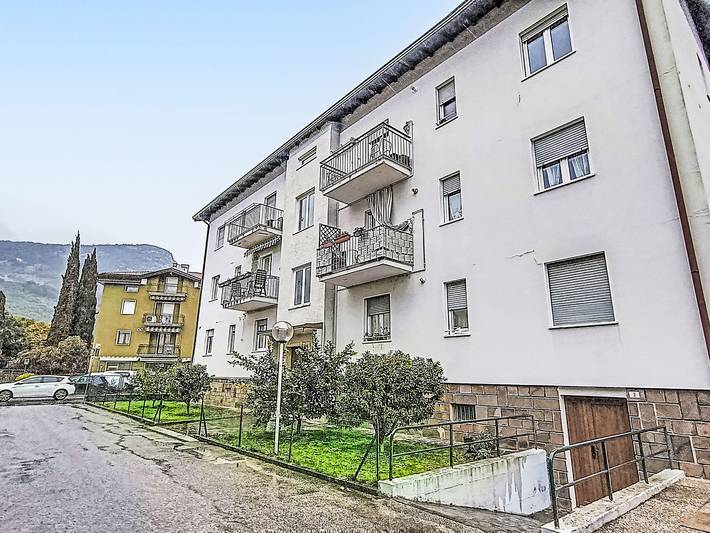 Ferienwohnung für 6 Personen, mit Terrasse in Arco