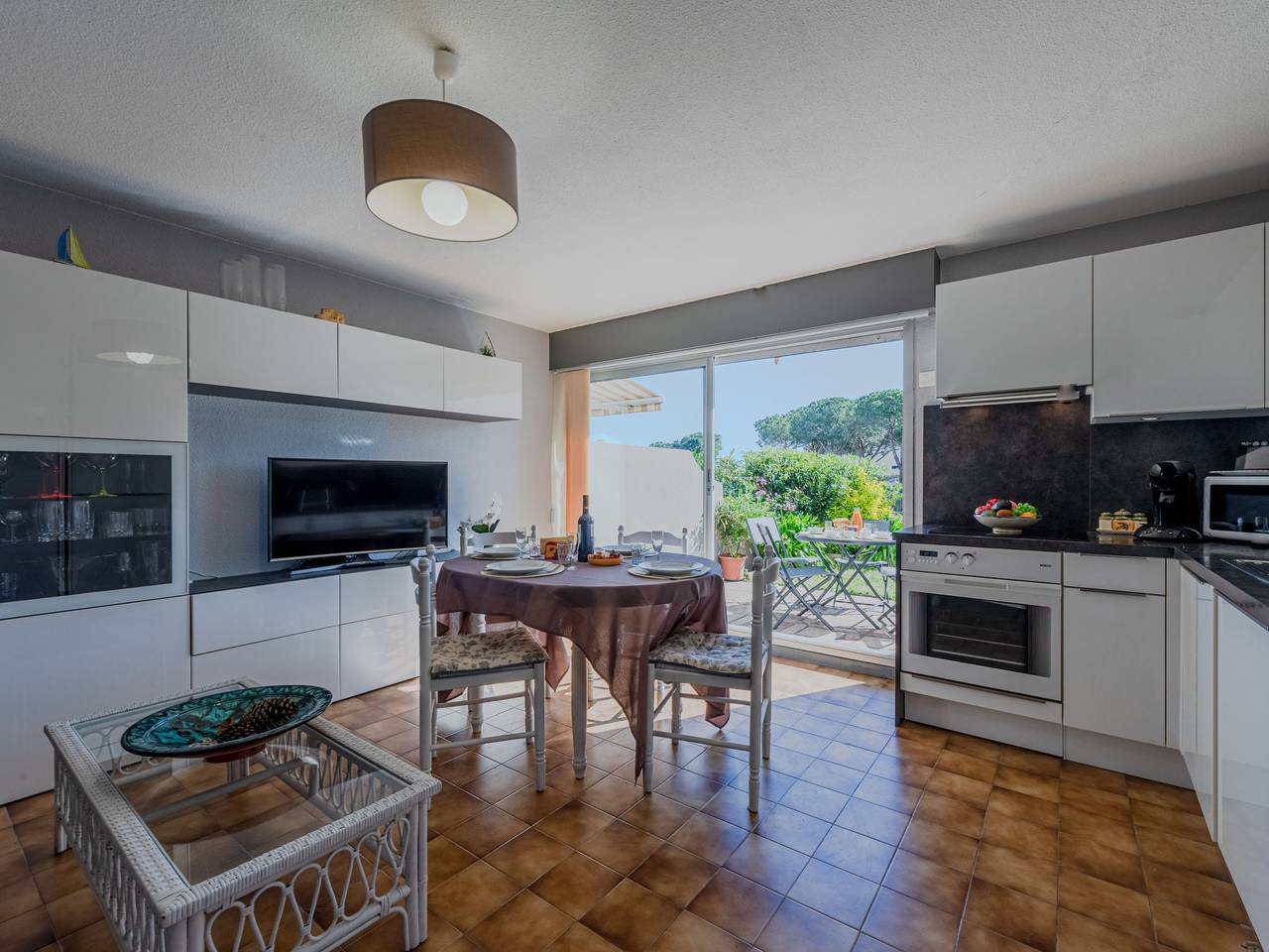 Entire apartment, Marina Village in Saint-Cyprien, Côte d'Améthyste