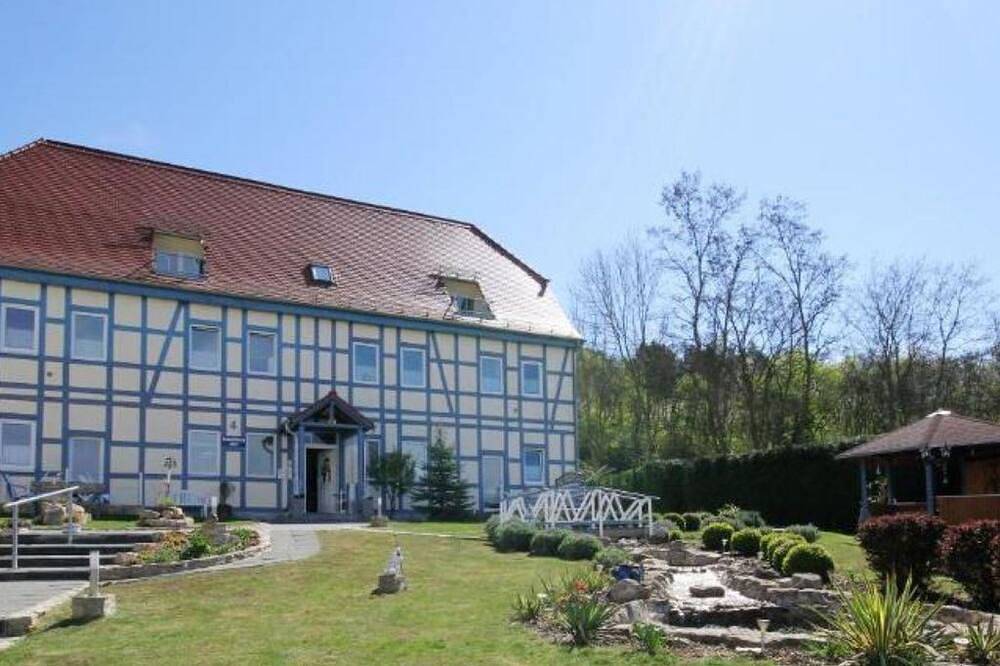 Ganze Wohnung, Appartement Turmblick - Feriendorf Slawitsch in Bad Sulza, Weimarer Land