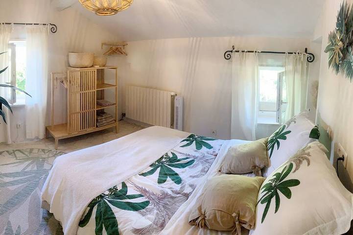 Gîte pour 12 personnes, avec jardin à Le Beaucet - 3