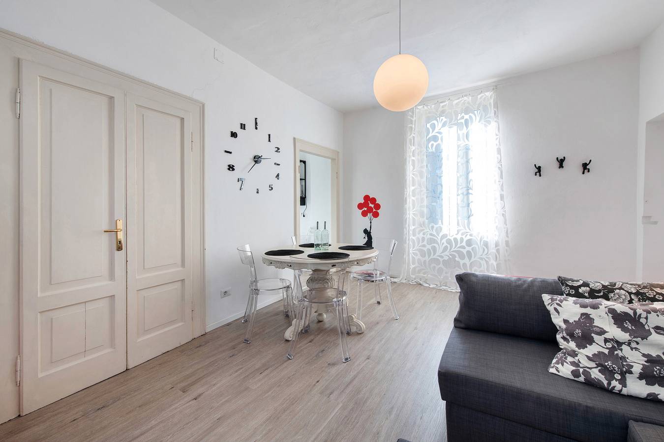 Maison de Vacances 'Carla' avec Vue sur le Lac, Jardin Privé et Wi-Fi in Salò, Montagnes autour du lac de Garde