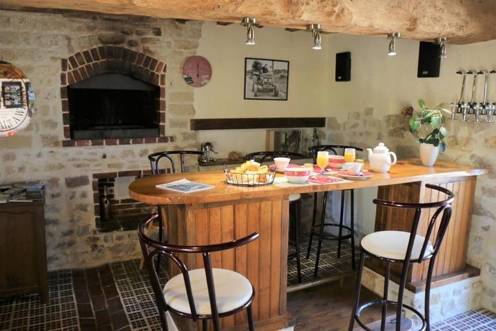 Maison de campagne pour 2 personnes, avec jardin ainsi que terrasse et vue à Saint-Georges-de-Bohon - 2