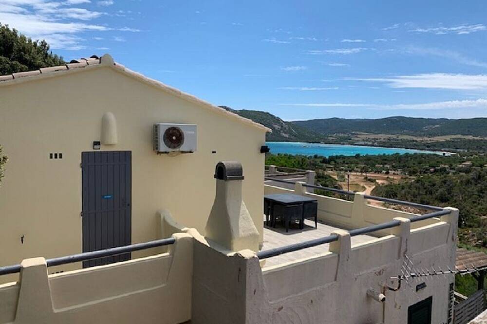 Mini villa F2 tt amueblada 42m2 vista mar santa giulia in Santa Giulia, Porto Vecchio