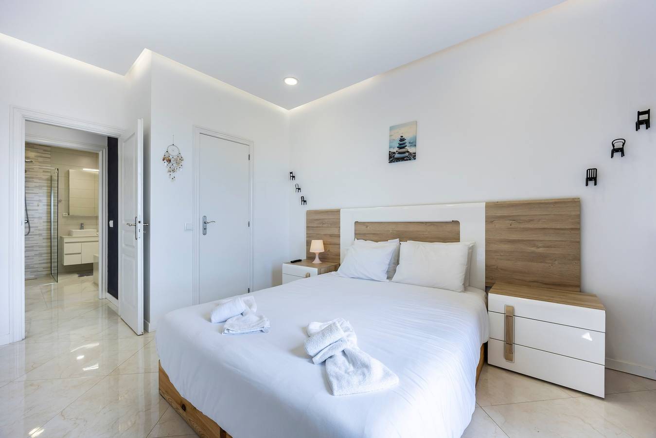 Apartamento inteiro, Apartamento 'Prime Suite - Albufeira, Algarve' com Vista Mar, Wi-Fi e Ar Condicionado in Albufeira, Distrito de Faro