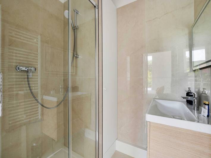 Ganze Wohnung, Charmantes Apartment -2Br/6P- Nogent-sur-Marne in Nogent-sur-Marne, Val-de-Marne