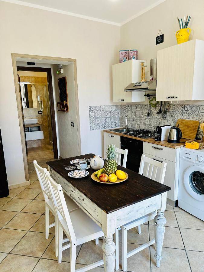 Ganze Wohnung, Two-Bedroom Apartment in Aspra, Bagheria