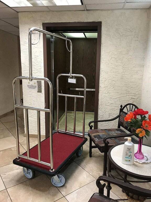Vacation rental for 4 people, with yard and pool as well as terrace in McCormick Ranch