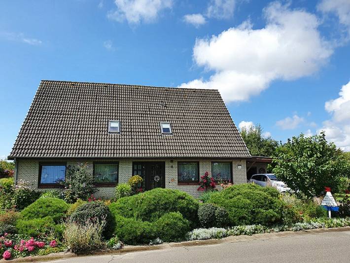 Ferienwohnung für 3 Personen, mit Balkon/Terrasse und Terrasse sowie Garten in Oesterdeichstrich