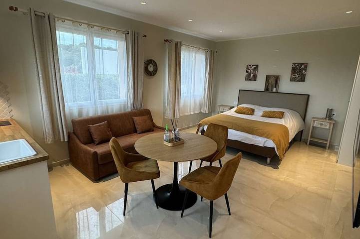Location de vacances pour 4 personnes à Ceyreste