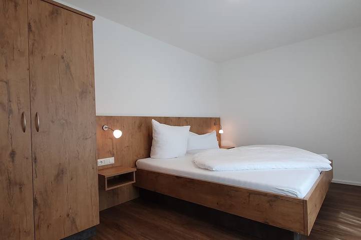 Ferienwohnung für 3 Personen, mit Terrasse in Grabenstätt - 2