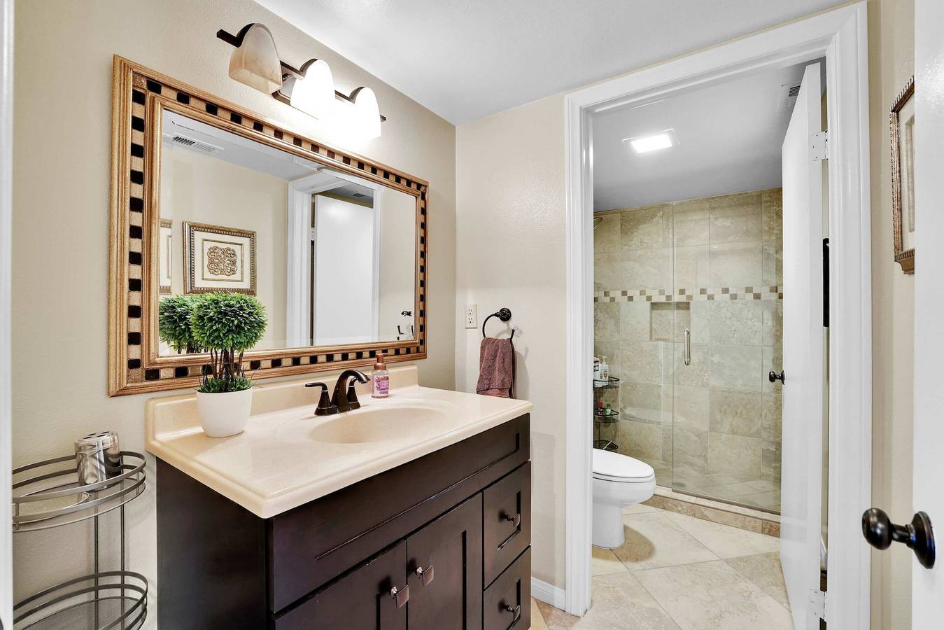 Apartamento entero, Relaxing Palm Springs Condo with Pool Access in Palm Springs, Coachella Valley