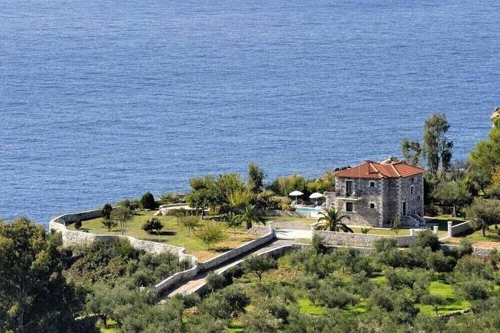 Villa for 6 people in Stoupa