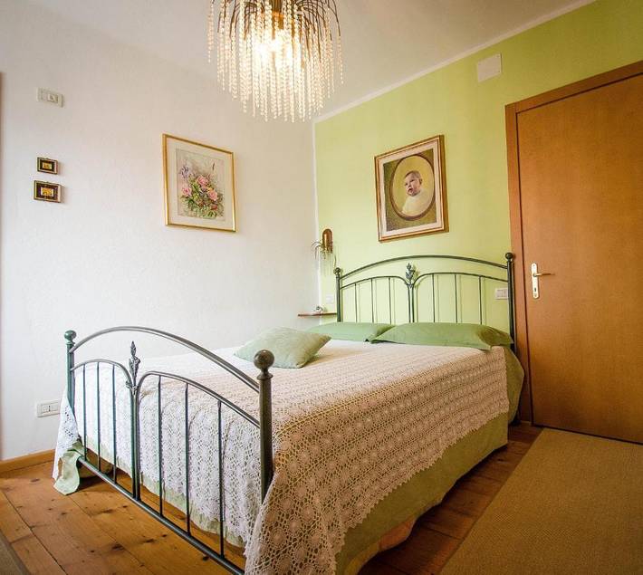 Bed and breakfast per 4 persone, con terrazza e giardino - 1