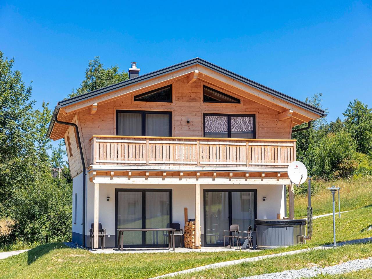 Chalet in St. Englmar with Private Sauna & Hot Tub in Sankt Englmar, Vorderer Bayerischer Wald