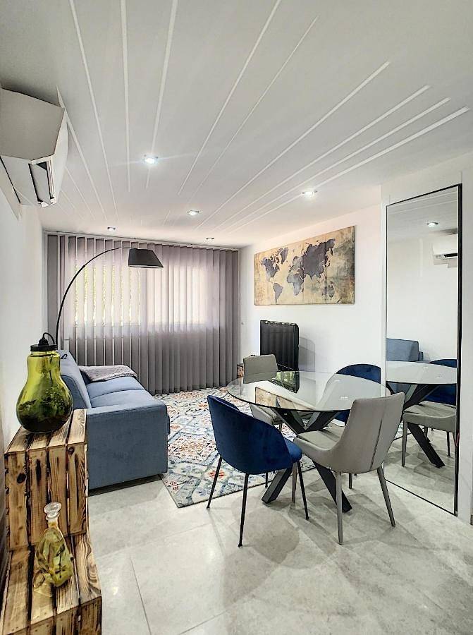 Appartement entier, Smp Bling Bling in Toulon, Côte méditerranéenne (France)