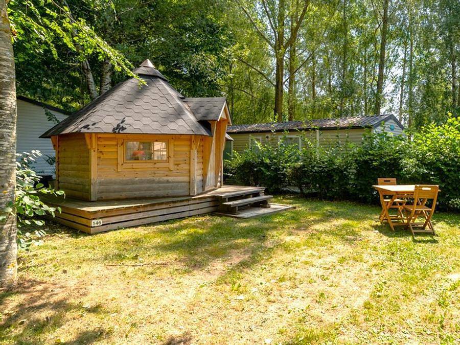 Camping Les Cantarelles - Chalet 4 personen - Chalet Kota - 1 Zimmer (ohne Sanitäranlagen) in Alrance, Zentralmassiv