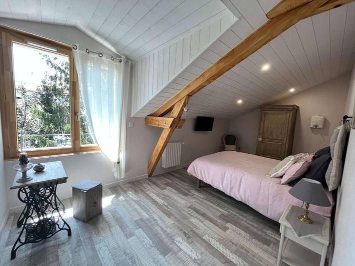 Chambre d’hôte pour 2 personnes, avec vue ainsi que terrasse et jardin à Le Puy-en-Velay - 3