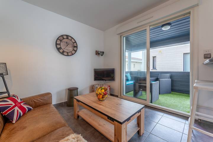 Gîte pour 6 personnes, avec terrasse et piscine, animaux acceptés au Grau-d'Agde - 3