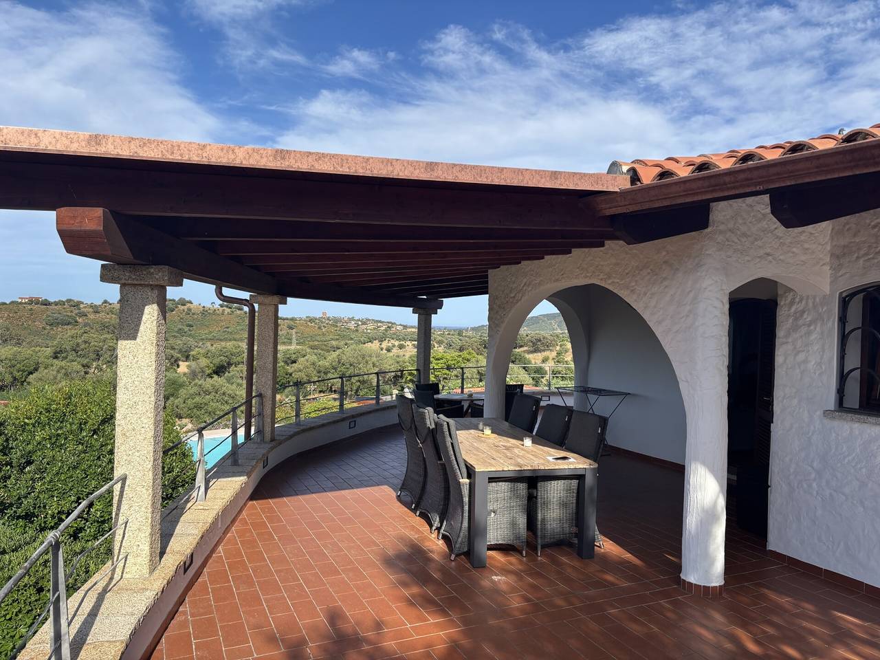Appartamento Runcina 1 con vista mare, Wi-Fi e piscina in comune in San Teodoro, Olbia-Tempio