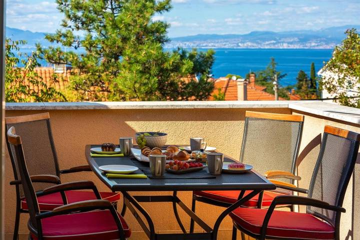 Maison d’hôte pour 2 personnes, avec jardin et vue, animaux acceptés dans Krk - 3