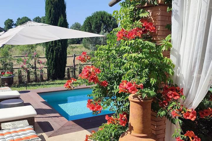 Location de vacances pour 6 personnes, avec jardin à La Capelle-et-Masmolène