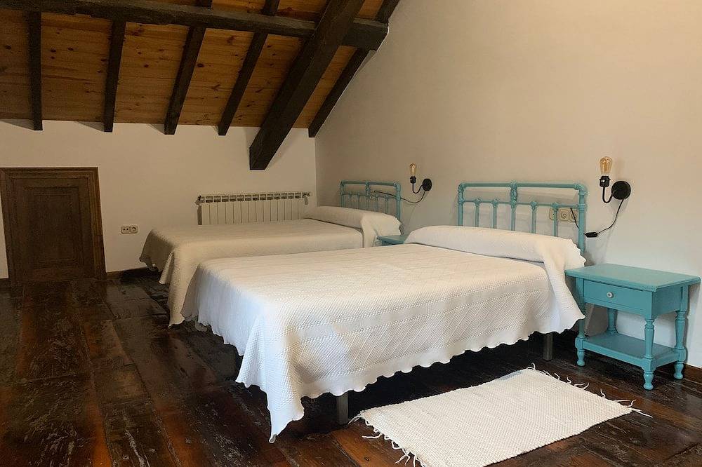 Casa Goris in Merza, Vila de Cruces