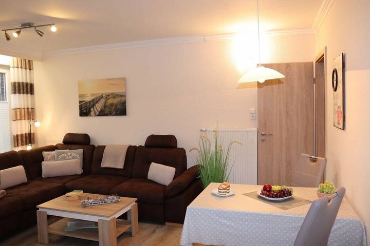 Ferienhaus für 3 Personen, mit Terrasse und Garten in Norddeich - 3