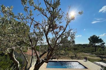 Location de vacances pour 10 personnes à Évenos