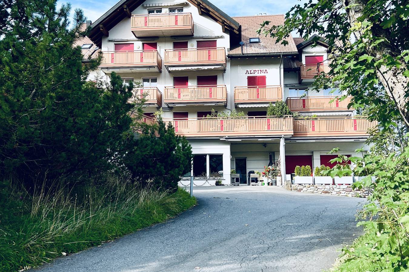 Ganze Ferienwohnung, Haus Alpina (Charmingstay) - 2.5-Zimmerwohnung mit zwei Balkonen in Quarten, Churer Rheintal
