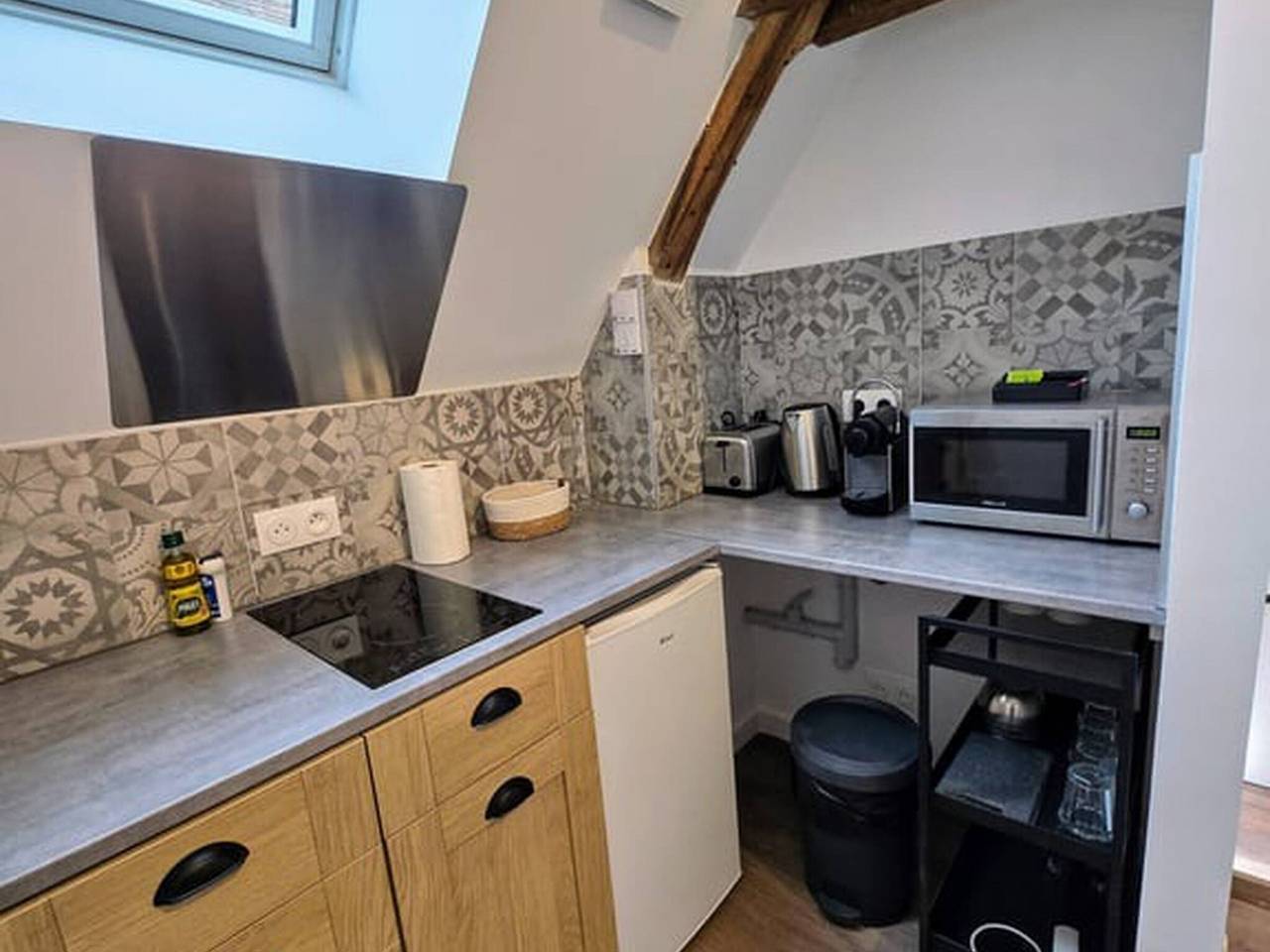 Studio entier, Studio central à Auxerre avec Wi-Fi et climatisation in Auxerre, Région d'Auxerre