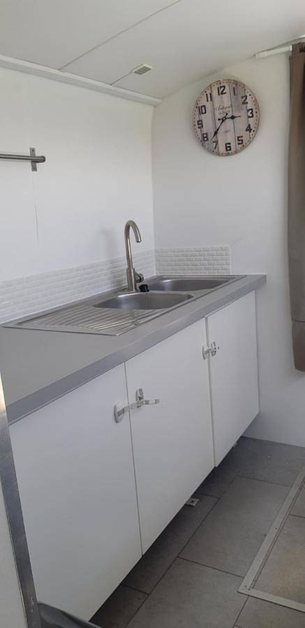 Camping pour 11 personnes, avec terrasse et piscine ainsi que vue et jardin dans le Cher - 3