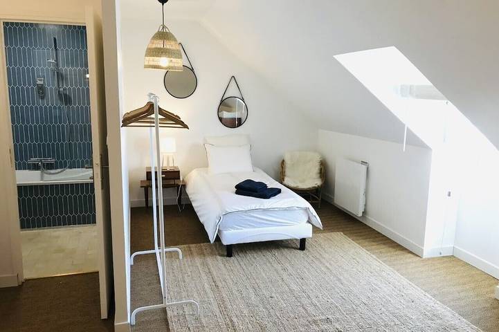 Location de vacances pour 8 personnes, avec terrasse à Langrolay-sur-Rance - 4