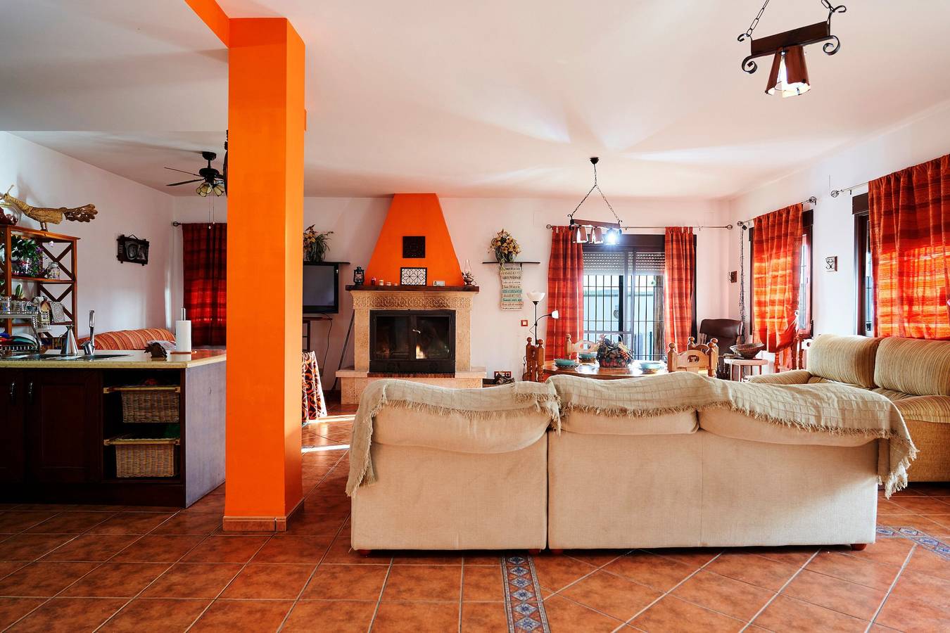 Maison de vacances 'La Majailla' avec piscine, vue montagne, Wi-Fi et climatisation in Peal de Becerro, Province de Jaén