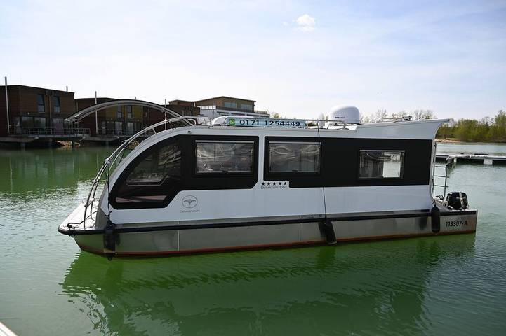 Hausboot für 3 Personen, mit Terrasse in Sachsen